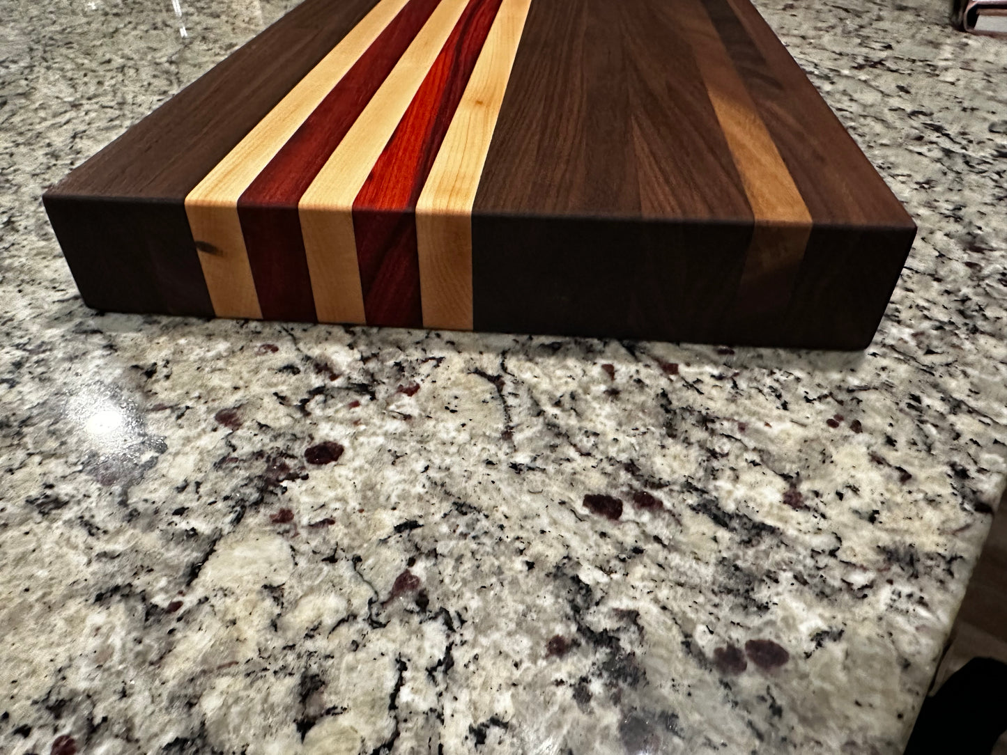 Striped Edge-grain Cutting Board
