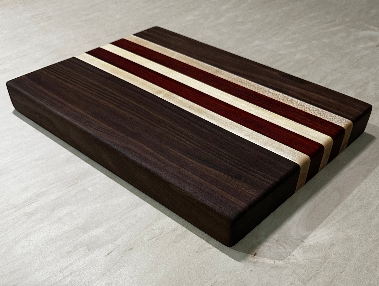 Edge-grain Cutting Board 15x11x1.5 (Walnut, Maple, Padauk)