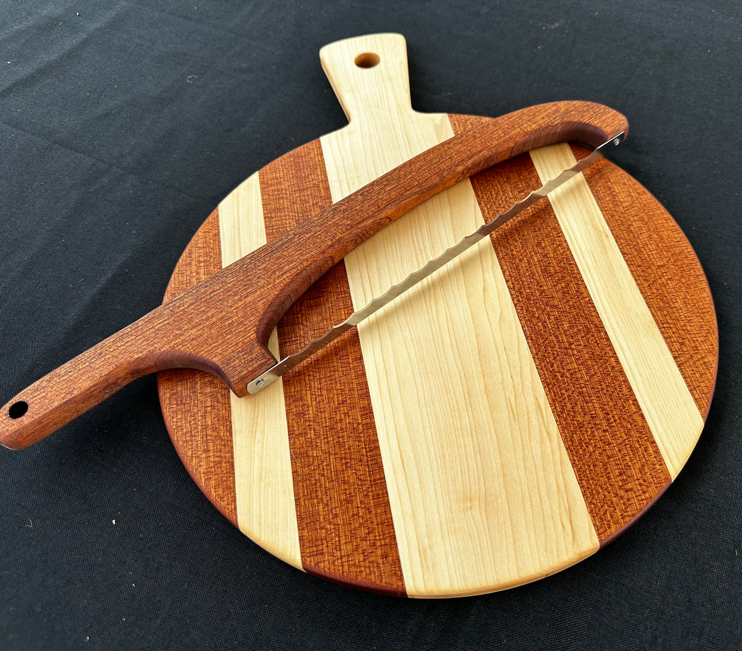 Round Board and Knife set