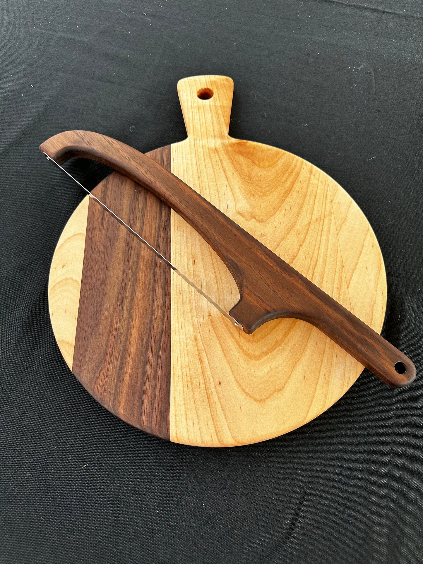 Round Board and Knife set